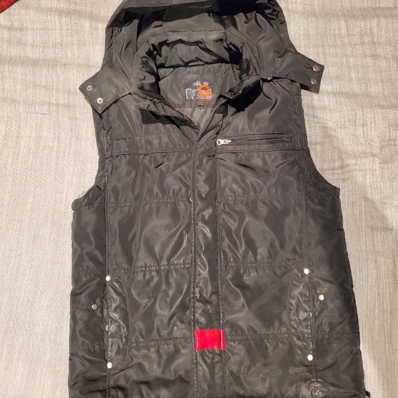Guess vest - Picture 1 of 3